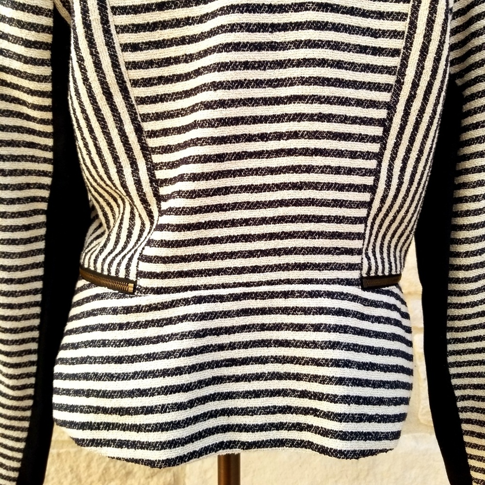 Nell Striped Blazer size Eight - Picture 2 of 8